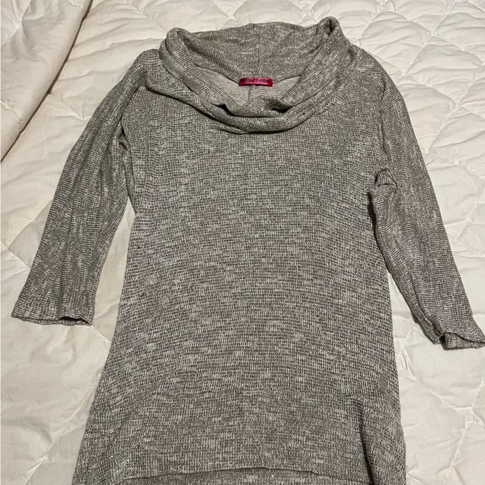gold shimmer 3/4 sleeved Top